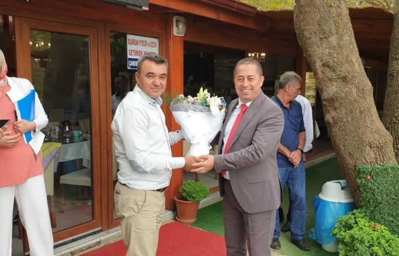 ÜNAL BAYRAMİÇ'  TE  ESNAFLAR İLE BİRARAYA GELDİ