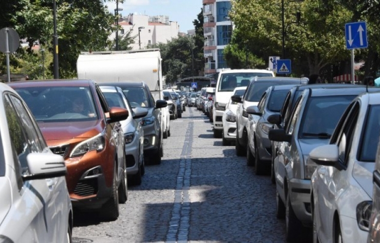 ÇANAKKALE’DE TAŞIT  SAYISI 260 BİNE DAYANDI!