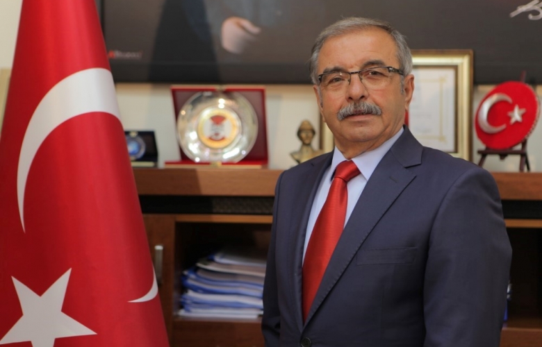 ÖZACAR “10 AĞUSTOS, 30 AĞUSTOS, ZAFERİNE GİDEN YOLDUR”