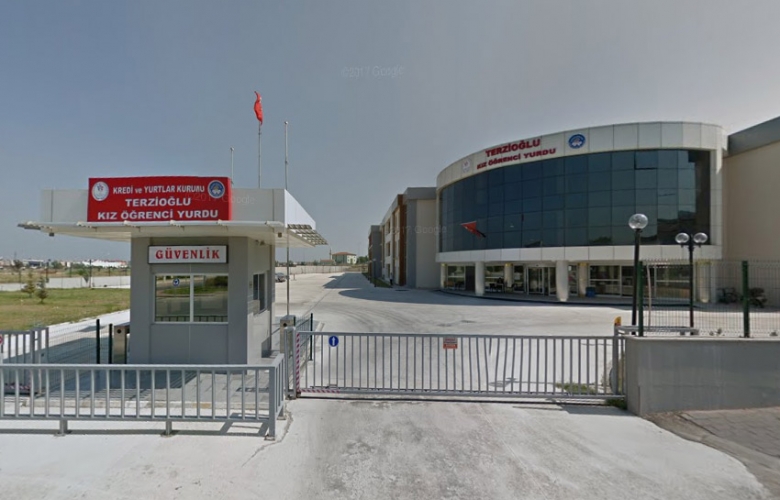 ÇANAKKALE’DE KYK YURDUNDA DEPREMZEDELERE İKİ ÖĞÜN YEMEK İDDİASI