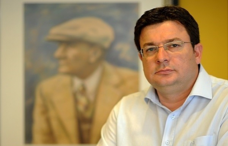 ERKEK “BASIN ÖZGÜRLÜĞÜ KONUSUNDA OLUMSUZ BİR SINAV VERİYORUZ”