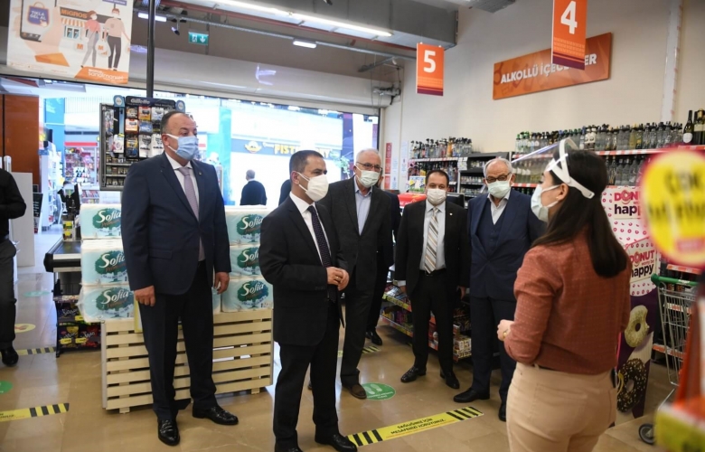 VALİ AKTAŞ VE BAŞKAN GÖKHAN AVM'LERİ DENETLEDİ