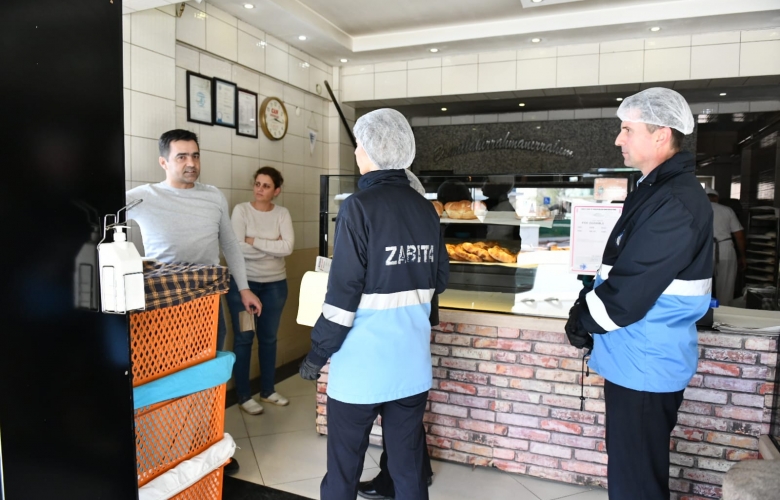 RAMAZAN’DA GIDA DENETİMLERİ DEVAM EDİYOR