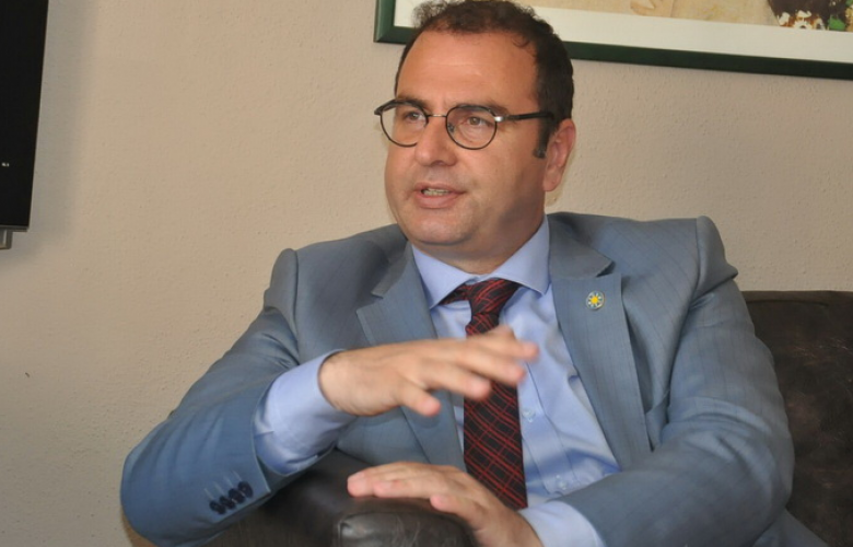 UZ "BÖYLE BİR İHALEYİ' DE İLK KEZ GÖRDÜK" 