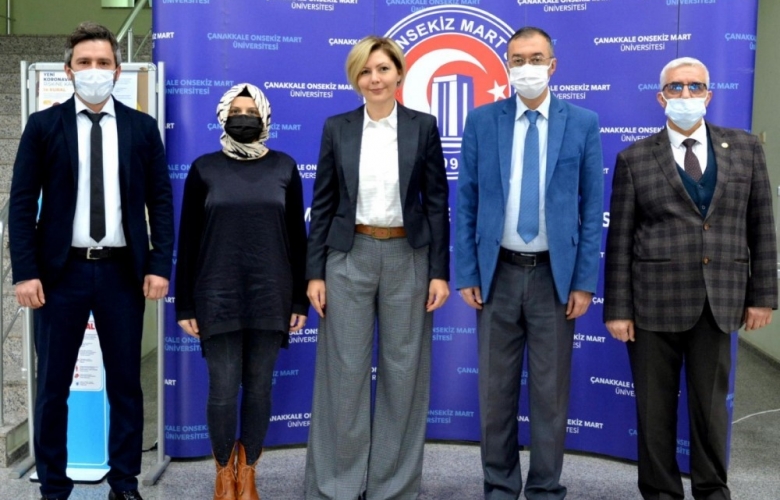 DERECEYE GİREN ÇOMÜ’ LÜ MEZUN ÖĞRENCİLERE BELGELERİ VERİLDİ
