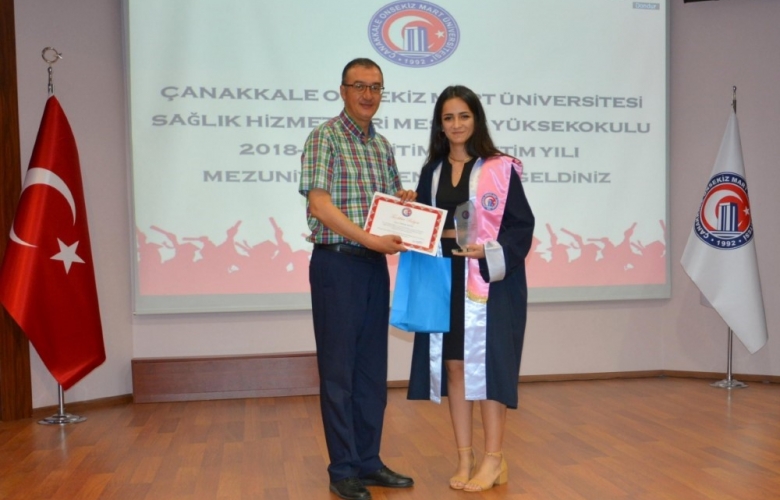 ÇOMÜ SAĞLIK HİZMETLERİ MESLEK YÜKSEKOKULU MEZUNİYET TÖRENİ GERÇEKLEŞTİ