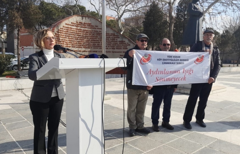 ÖZDEMİR ”KÖY ENSTİTÜLERİN KAPATILMASI TÜRK MİLLİ EĞİTİMİN KAYBIDIR”